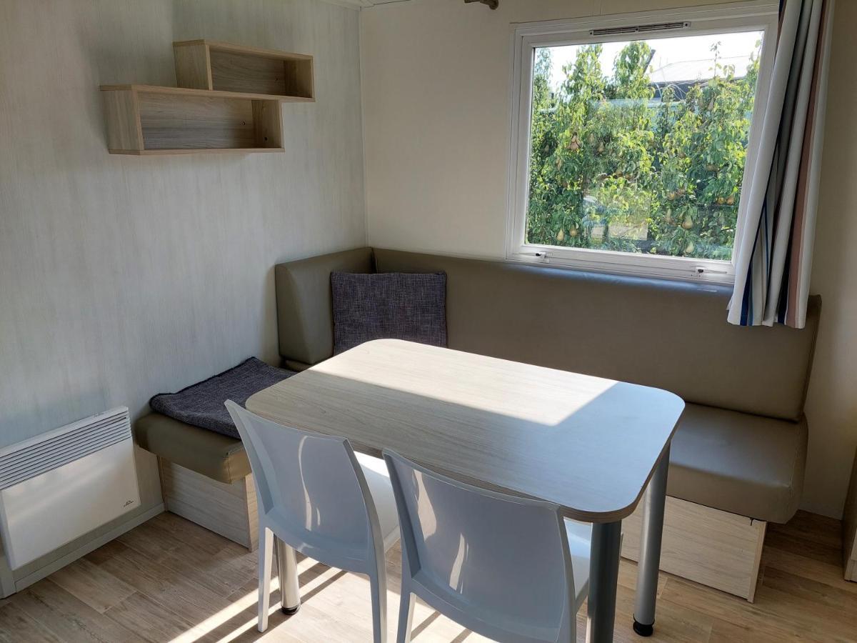 Chalet Elstar Hengstdijk ภายนอก รูปภาพ